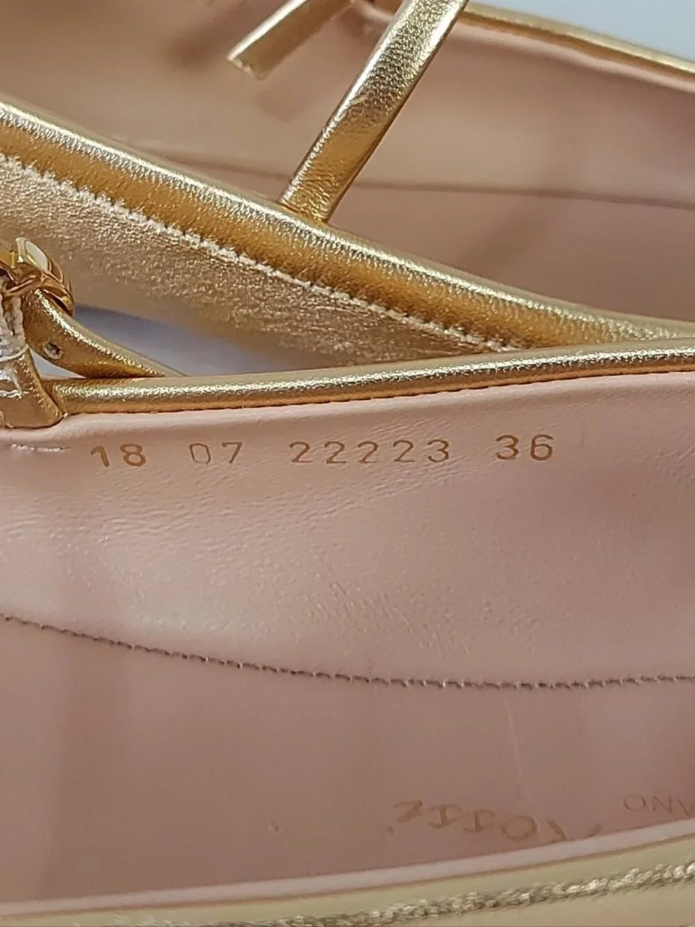 Gianvito Rossi Carla Metallic Gold Leather Mary Jane Flats 36 Buckle Ballerina